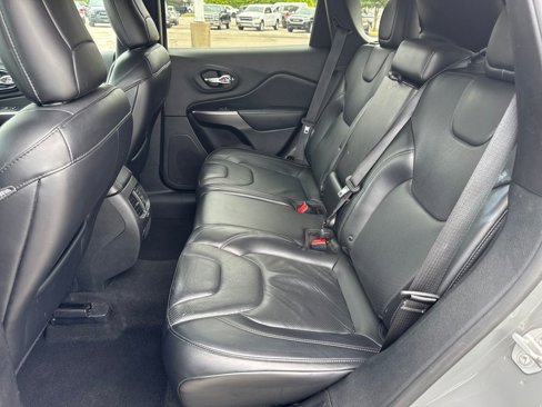 Certified 2019 Jeep Cherokee Limited image 29