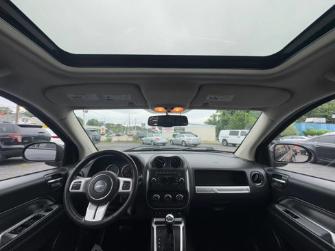 Used 2015 Jeep Compass High Altitude image 7