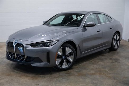 Used 2024 BMW i4 eDrive35 w/ Premium Package image 8