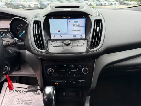 Used 2018 Ford Escape SEL image 18