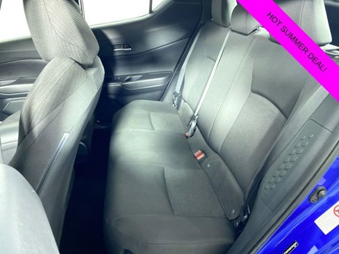 Used 2019 Toyota C-HR XLE image 23