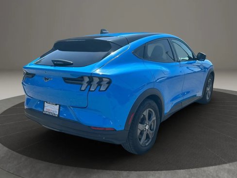 Used 2023 Ford Mustang Mach-E Select image 7