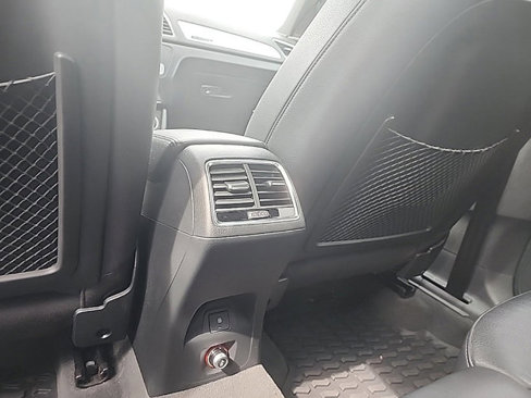 Used 2017 Audi Q3 2.0T Premium w/ Convenience Package image 13