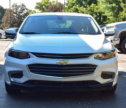 Used 2017 Chevrolet Malibu LT image 3