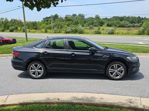 Used 2019 Volkswagen Jetta R-Line image 6