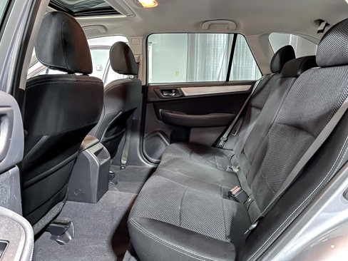 Used 2015 Subaru Outback 2.5i Premium image 16