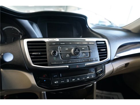 Used 2017 Honda Accord LX image 20