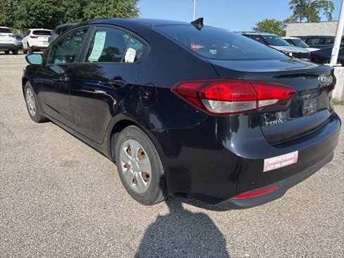 Used 2017 Kia Forte LX w/ LX Popular Package image 7