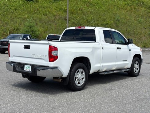 Used 2017 Toyota Tundra SR5 image 18