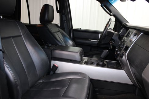 Used 2017 Ford Expedition XLT w/ Equipment Group 201A image 29