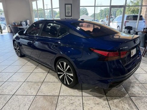 Used 2020 Nissan Altima 2.5 SR image 3