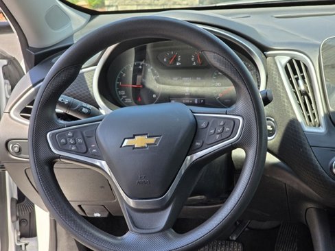 Used 2023 Chevrolet Malibu LT image 24