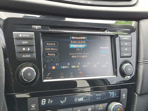 Used 2019 Nissan Rogue SL image 16