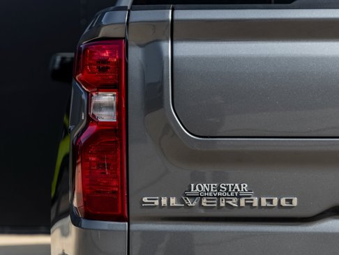 Used 2021 Chevrolet Silverado 1500 LT w/ Texas Edition Plus image 12
