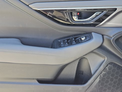 Used 2024 Subaru Outback Onyx Edition XT image 23