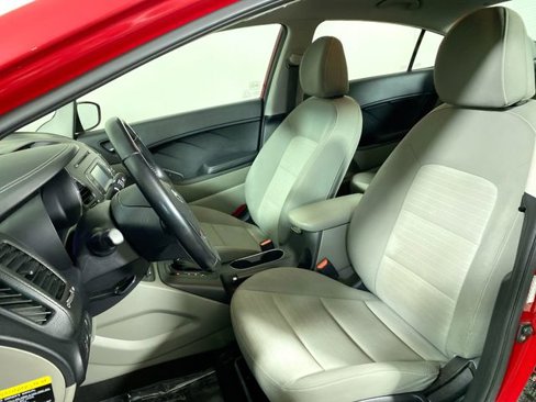 Used 2016 Kia Forte EX image 18