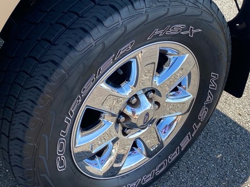 Used 2013 Ford F150 Lariat w/ Lariat Chrome Pkg image 26