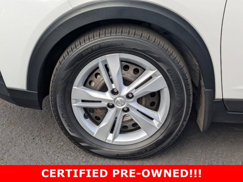 Certified 2020 Nissan Kicks S image 10