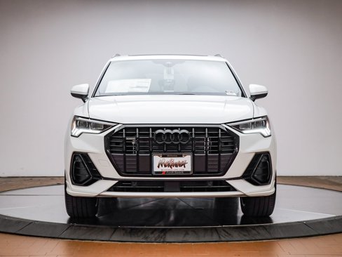 New 2025 Audi Q3 2.0T Premium image 2