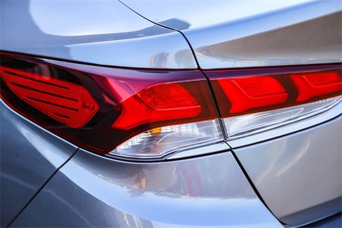 Used 2018 Hyundai Sonata Limited image 10