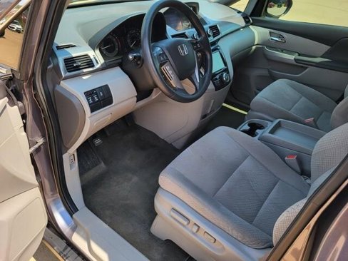 Used 2015 Honda Odyssey EX image 12