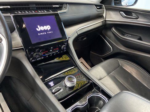 Certified 2021 Jeep Grand Cherokee L Limited image 14