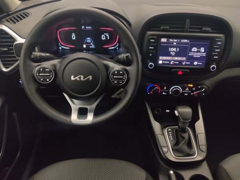 Used 2024 Kia Soul LX w/ Option Group 015 image 22