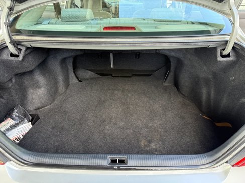 Used 2003 Toyota Camry LE image 14