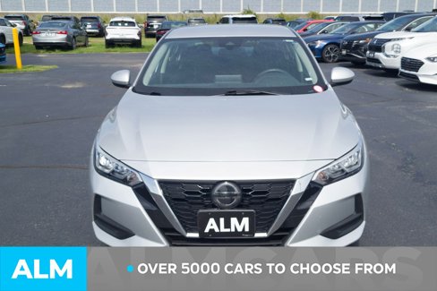 Used 2023 Nissan Sentra SV image 3