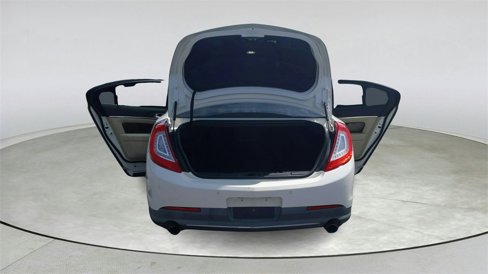 Used 2013 Lincoln MKS AWD image 12