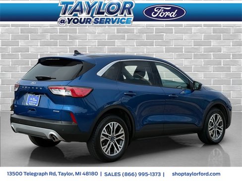 Certified 2022 Ford Escape SEL image 3