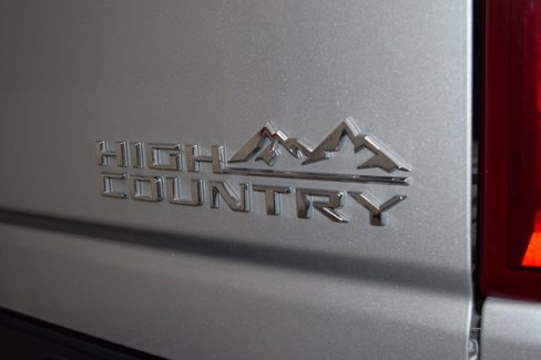 Used 2022 Chevrolet Silverado 2500 High Country w/ Technology Package image 27