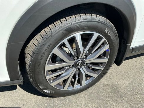 Used 2023 Nissan Kicks SV image 29