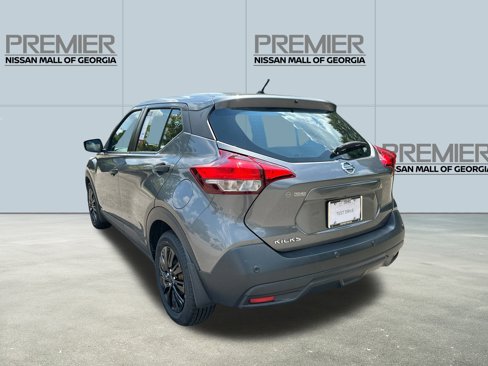 Certified 2020 Nissan Kicks S image 7