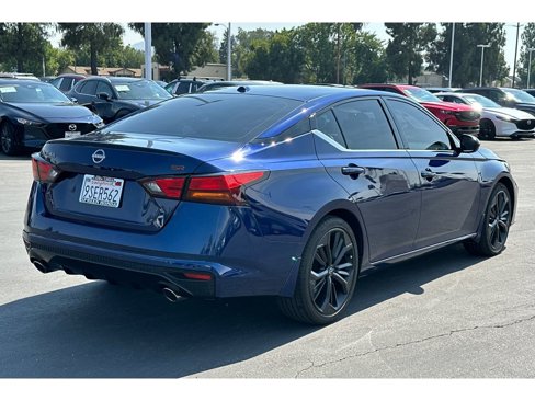 Used 2024 Nissan Altima 2.5 SR w/ SR Premium Package image 6