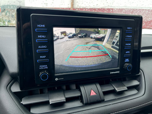 Used 2021 Toyota RAV4 LE image 24