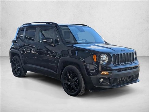 Used 2017 Jeep Renegade Altitude image 3