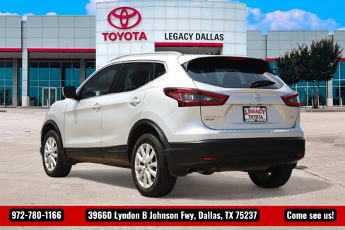 Used 2020 Nissan Rogue Sport SV w/ Technology Package image 7
