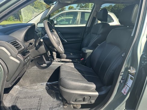 Used 2017 Subaru Forester 2.5i Touring image 14