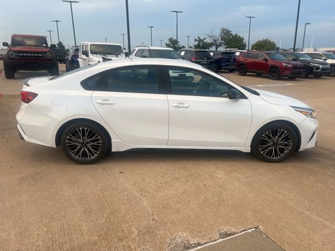 Used 2023 Kia Forte GT-Line w/ GT-Line Technology Package image 8