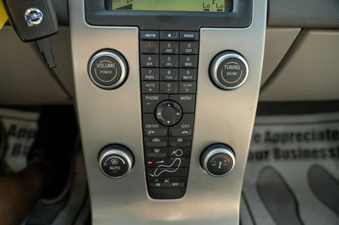 Used 2010 Volvo V50 2.4i image 20
