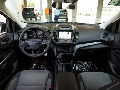 Used 2018 Ford Escape SE w/ SE Sync 3 Package image 27