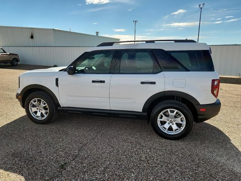 Used 2022 Ford Bronco Sport image 2