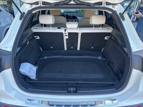 Certified 2022 Mercedes-Benz GLA 250 4MATIC image 24