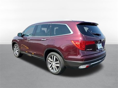 Used 2017 Honda Pilot Elite image 5