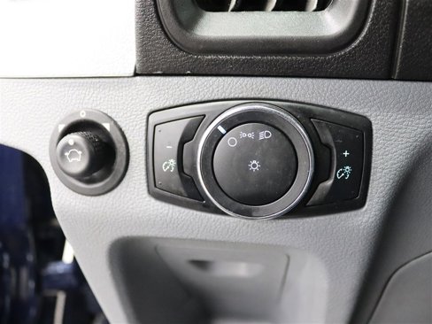 Used 2017 Ford Transit 250 148 Medium Roof image 18