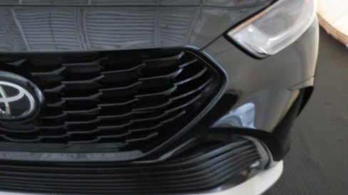 Certified 2022 Toyota Highlander XSE image 5