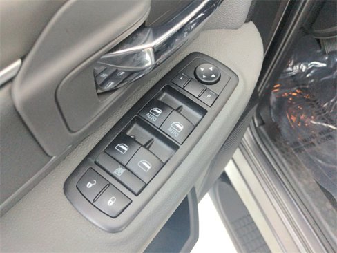 Used 2019 RAM 1500 Big Horn image 33