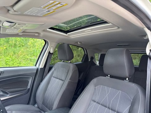 Used 2020 Ford EcoSport SE image 18