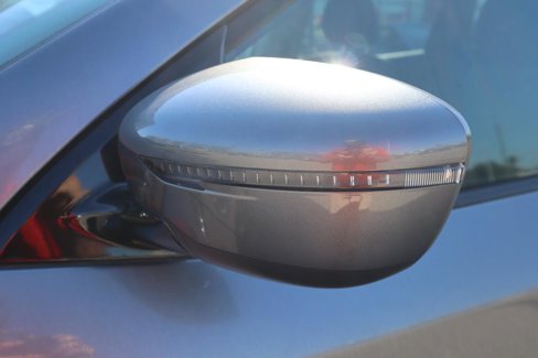 Used 2020 Nissan Pathfinder S image 4